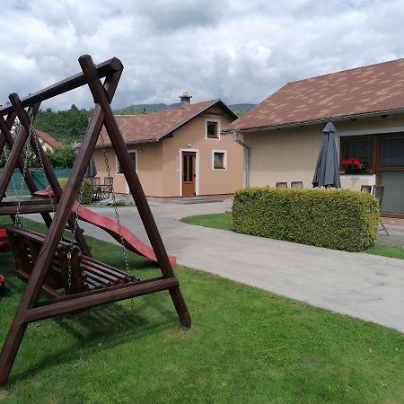 Apartment Chatky Aquaduo Liptovska Sielnica Luaran gambar